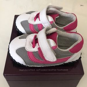 Pediped 12-18 month first walking shoes
